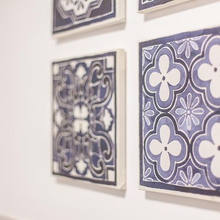 Tm Aparts Dortmund Dış mekan fotoğraf Azulejos in the interior of the hotel
