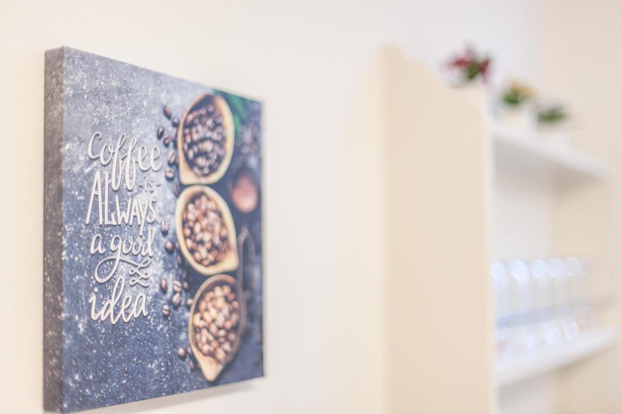 Tm Aparts Dortmund Dış mekan fotoğraf A canvas print
